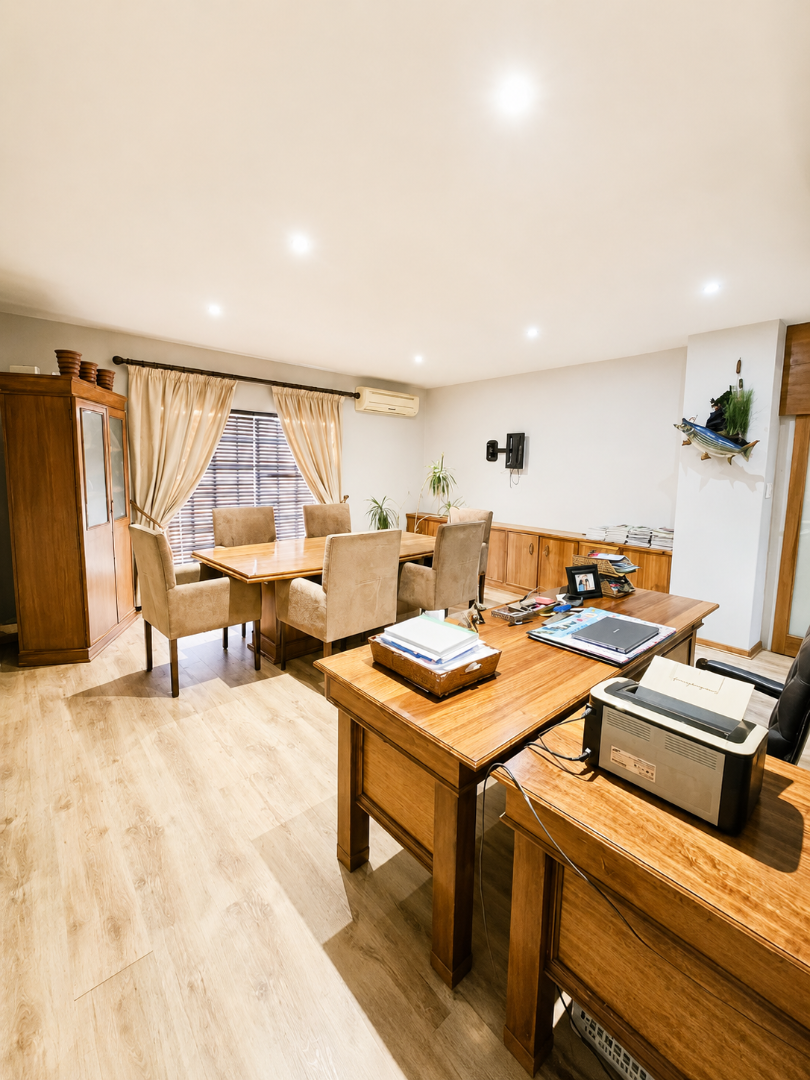 5 Bedroom Property for Sale in Klerksdorp Rural North West